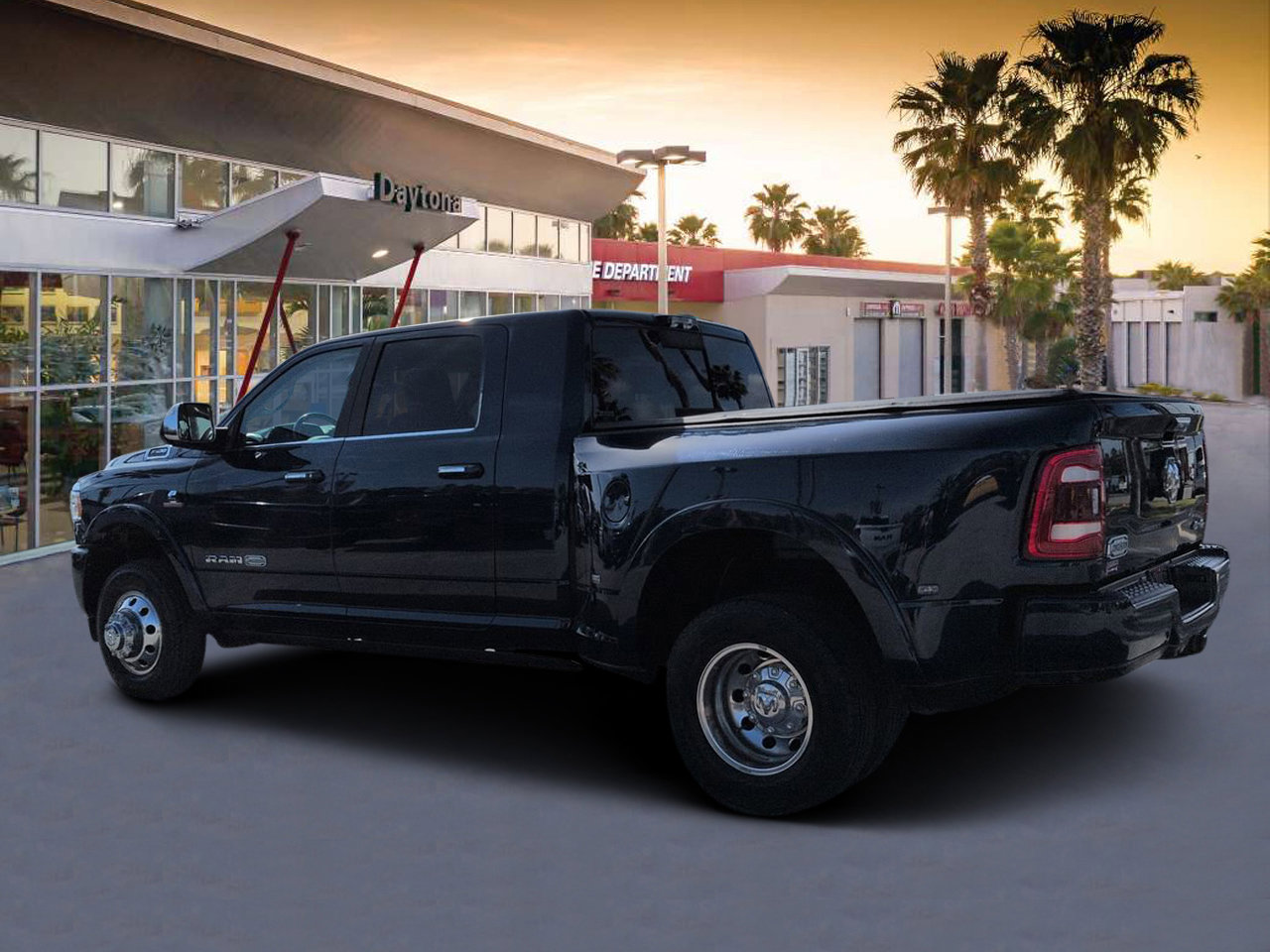 Used 2021 RAM 3500 Limited image 5