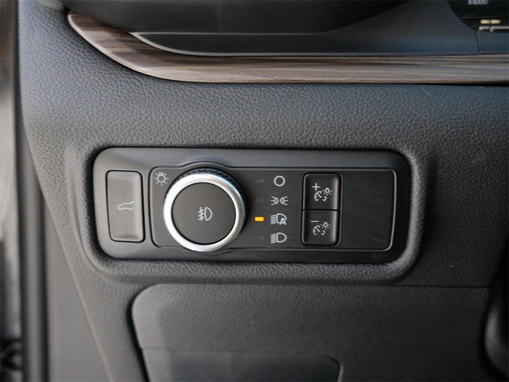 Certified 2023 Ford Explorer Limited w/ Limited Technology Package image 17