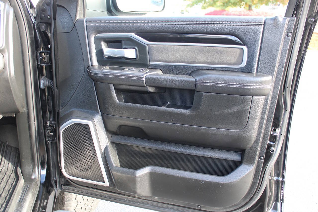 Used 2020 RAM 2500 Laramie w/ Night Edition AWD/4WD image 46