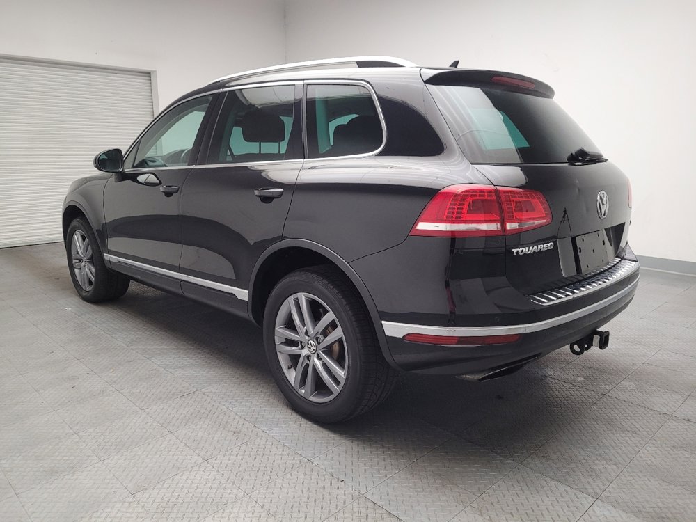Used 2015 Volkswagen Touareg Lux AWD/4WD image 5