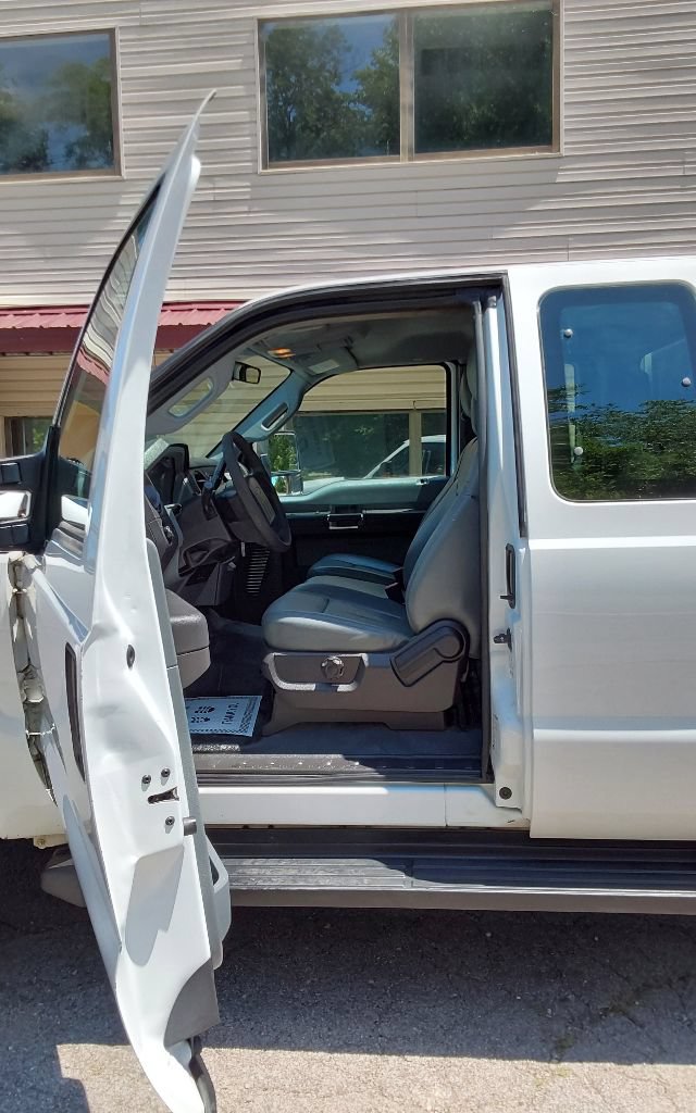 Used 2011 Ford F350 XL w/ PWR Equipment Group AWD/4WD image 10