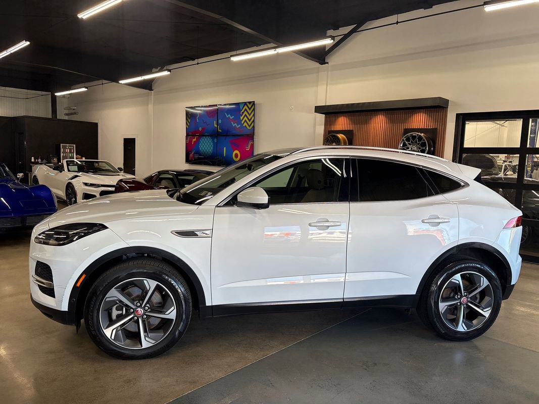 Used 2021 Jaguar E-PACE SE image 2