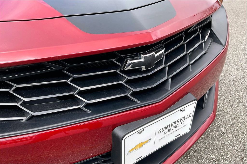 Used 2021 Chevrolet Camaro LT w/ RS Package image 28