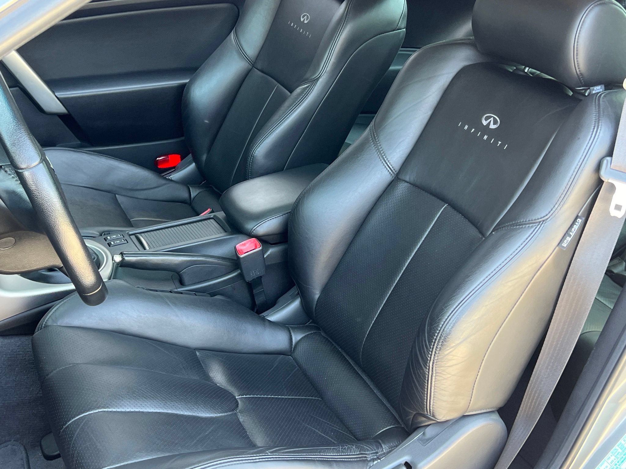 Used 2003 INFINITI G35 Coupe w/ Aero Pkg RWD image 4