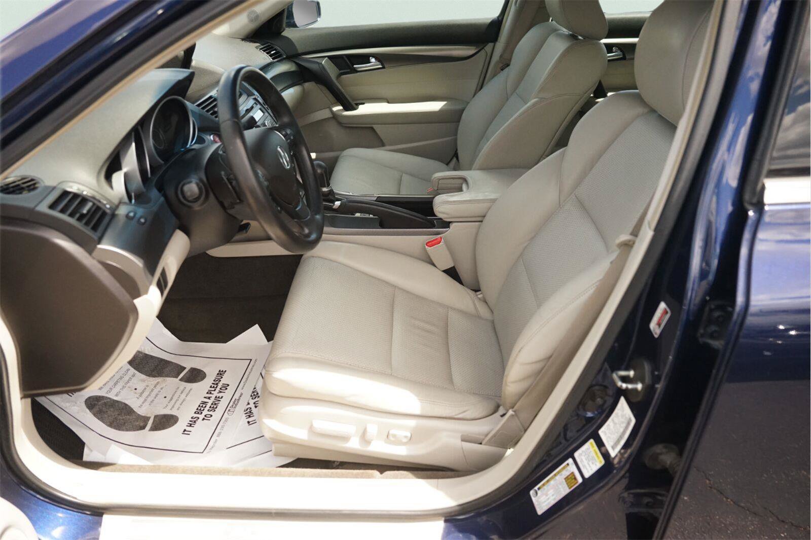 Used 2013 Acura TL w/ Technology Package FWD image 9