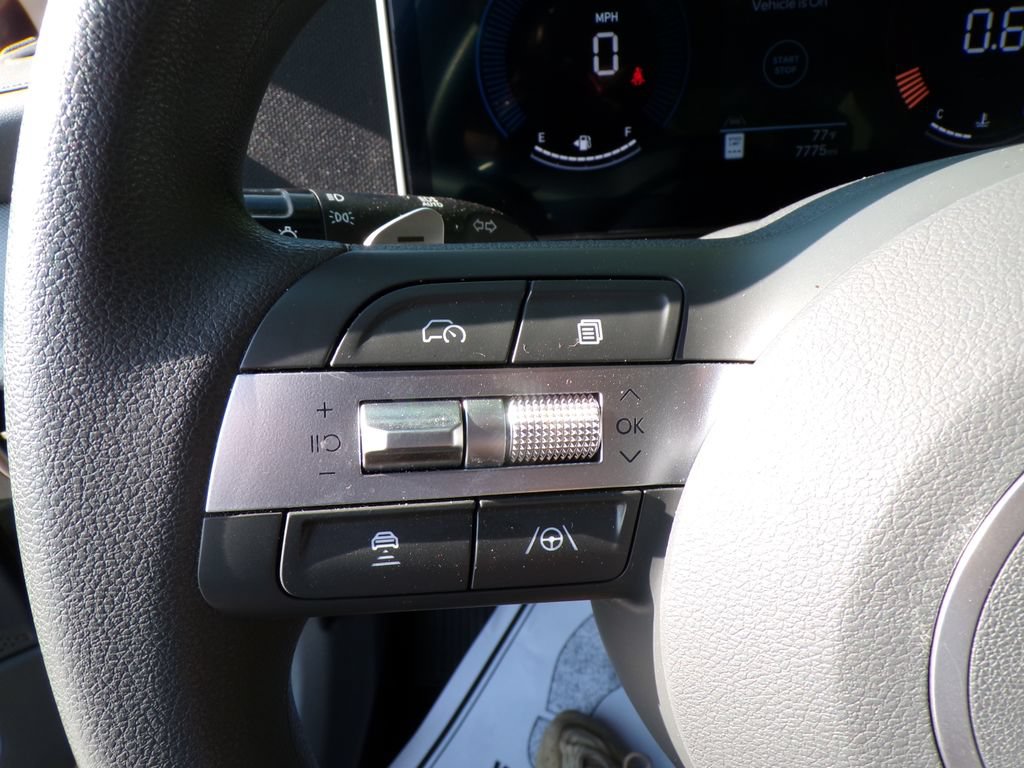 Used 2025 Hyundai Sonata SEL AWD/4WD image 27