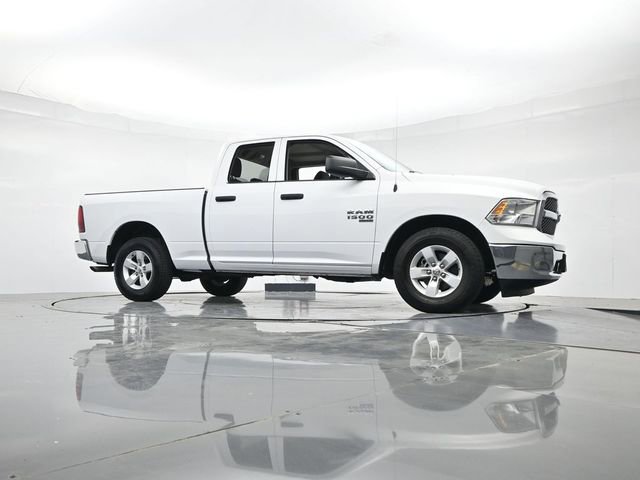 Used 2024 RAM 1500 Classic SLT image 31