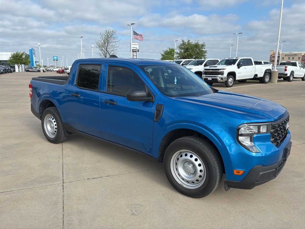 Used 2025 Ford Maverick XL image 4