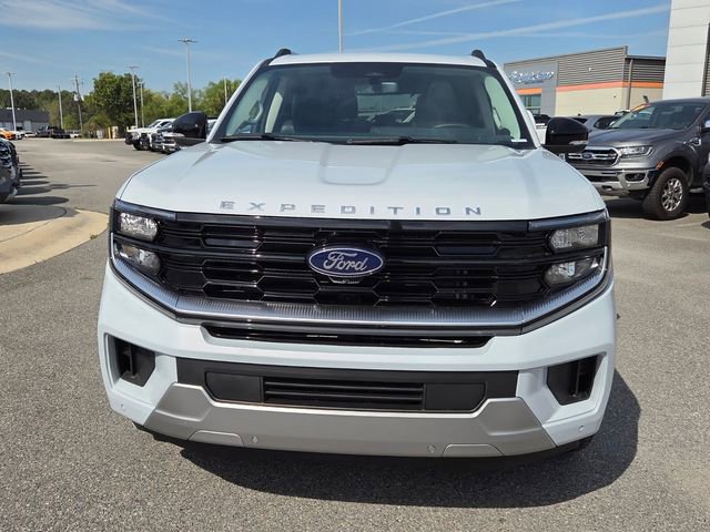 New 2026 Ford Expedition Platinum AWD/4WD image 2