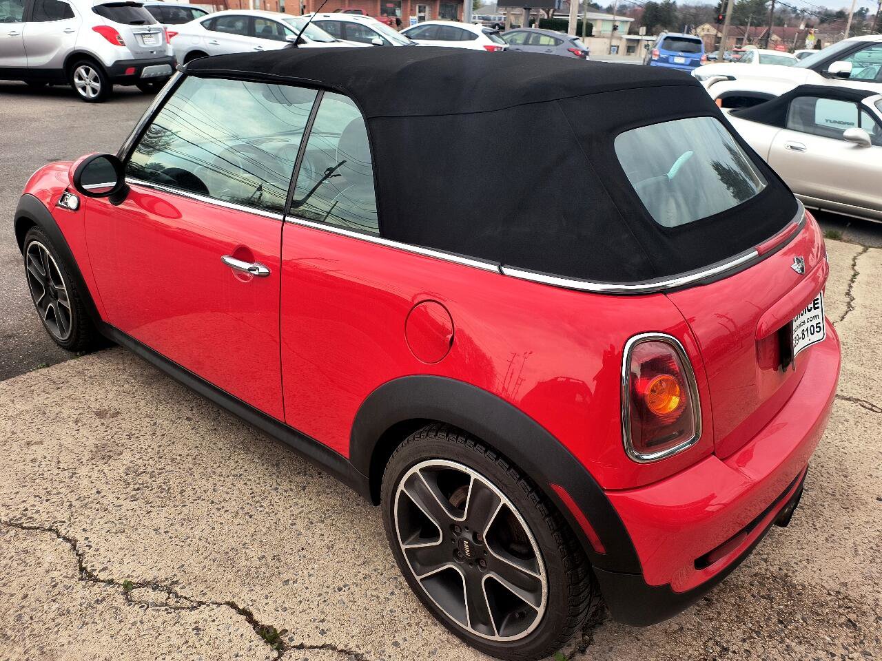 Used 2009 MINI Cooper S image 9
