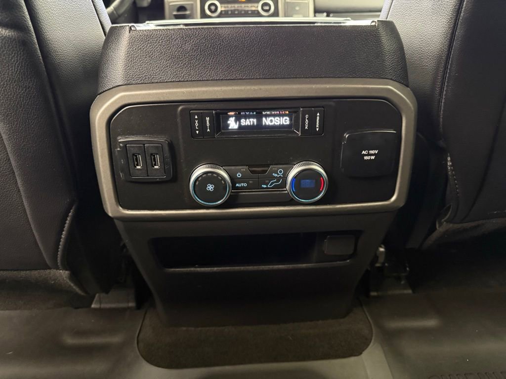 Used 2020 Ford Expedition XLT w/ Equipment Group 202A AWD/4WD image 44