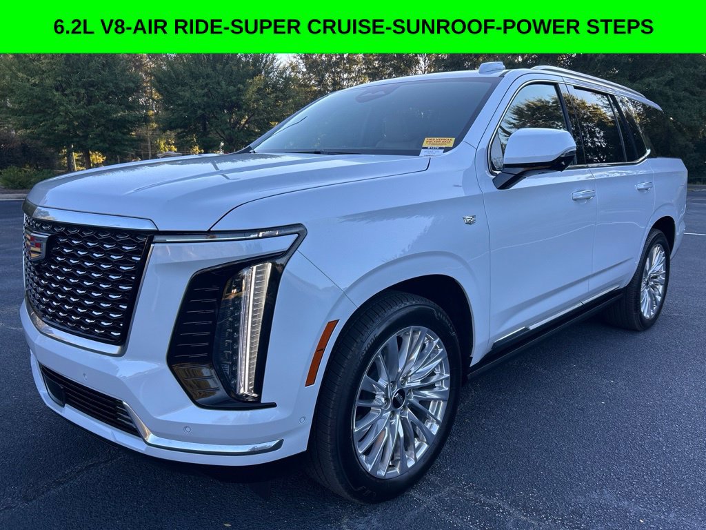 Used 2026 Cadillac Escalade Luxury w/ Touring Package RWD image 1