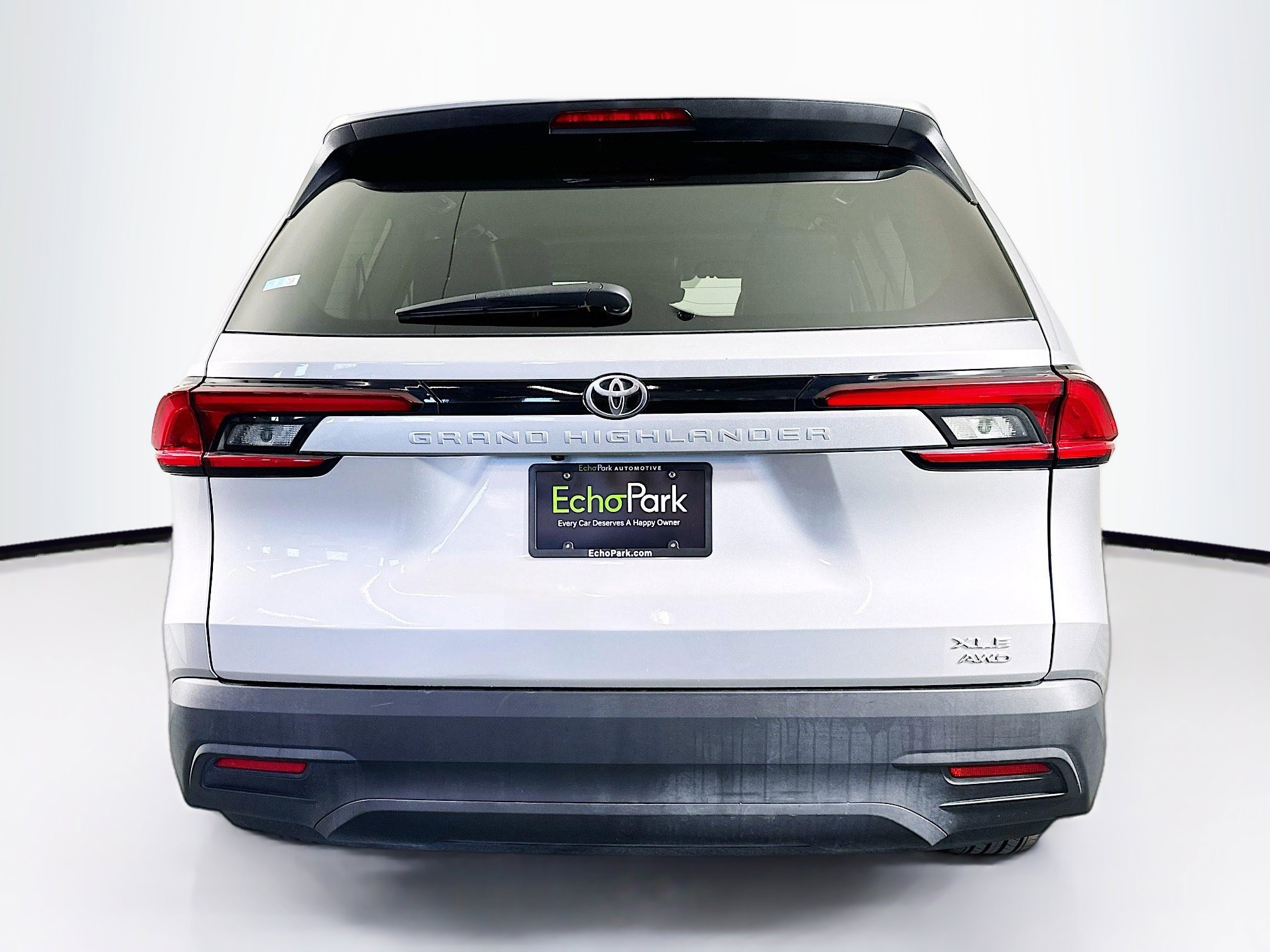 Used 2025 Toyota Grand Highlander AWD image 7