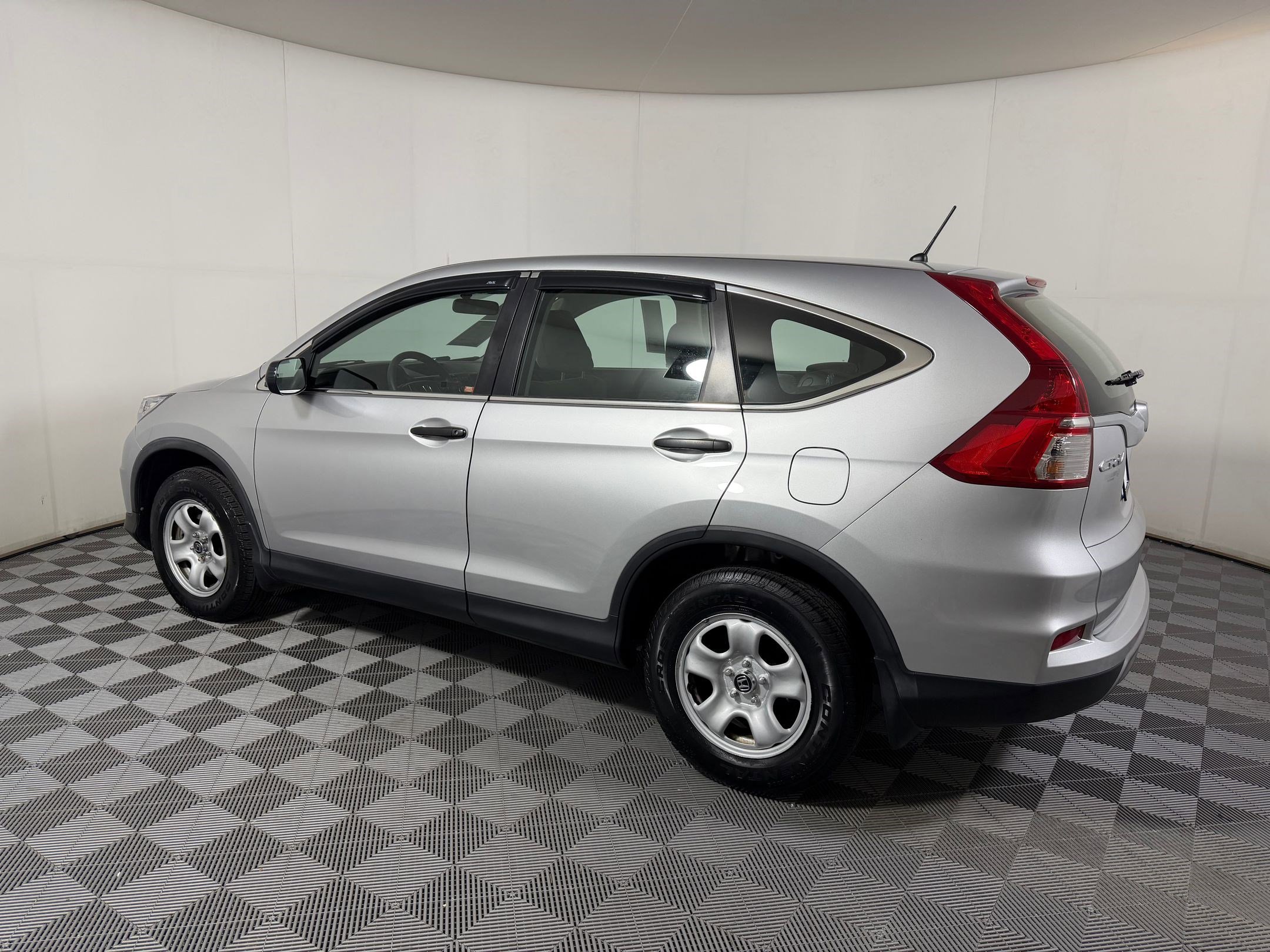 Used 2016 Honda CR-V LX image 20