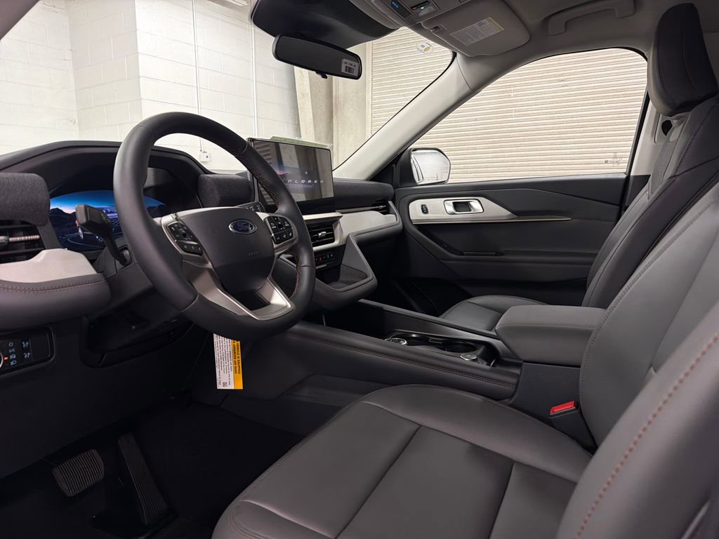 New 2026 Ford Explorer Active image 6