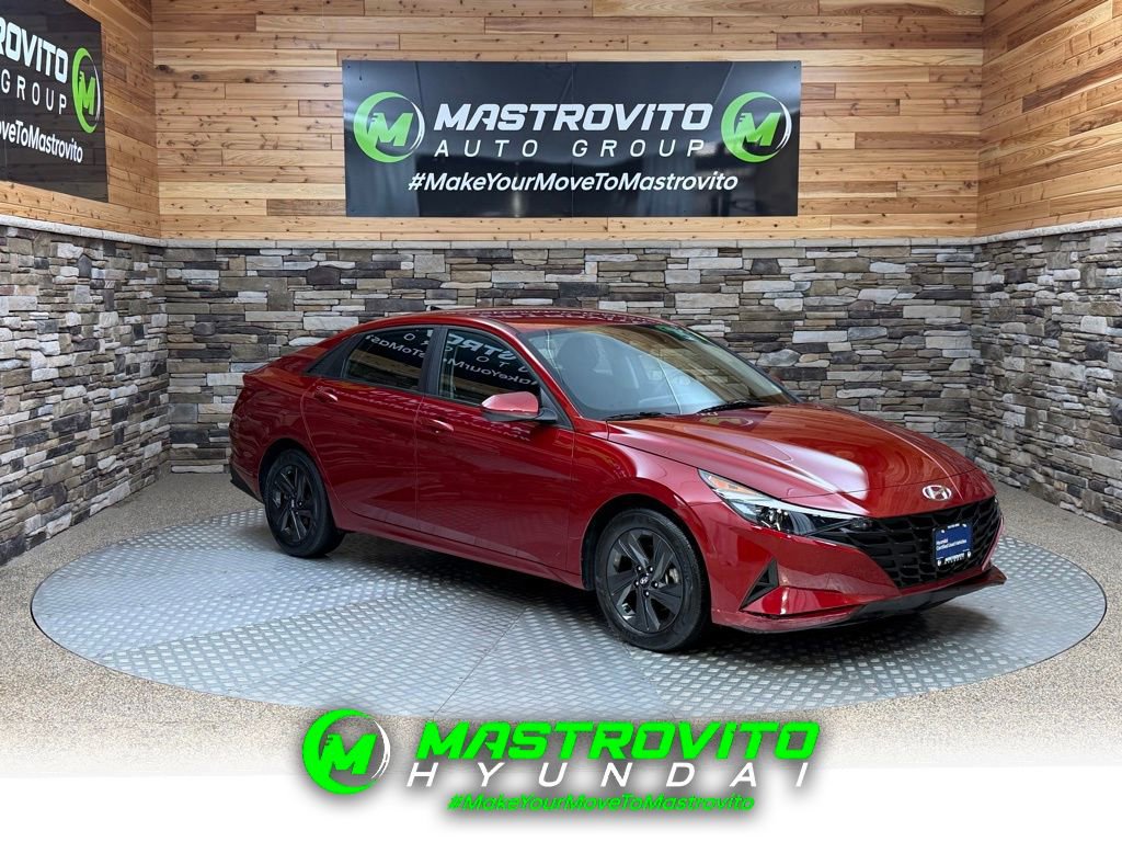 Certified 2023 Hyundai Elantra SEL w/ Cargo Package