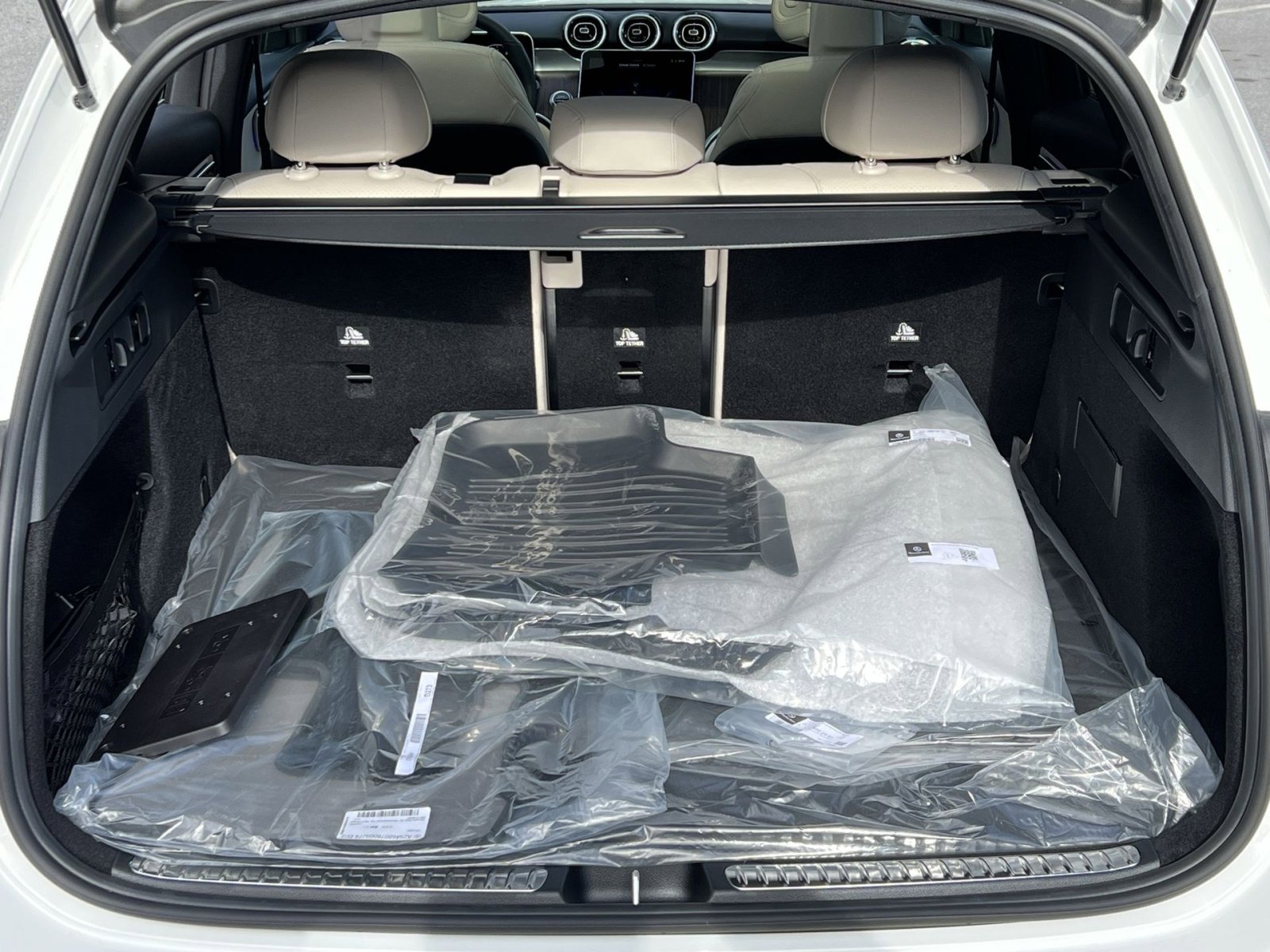 New 2026 Mercedes-Benz GLC 300 4MATIC image 24