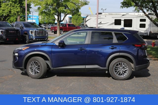 Used 2026 Nissan Rogue SV image 3