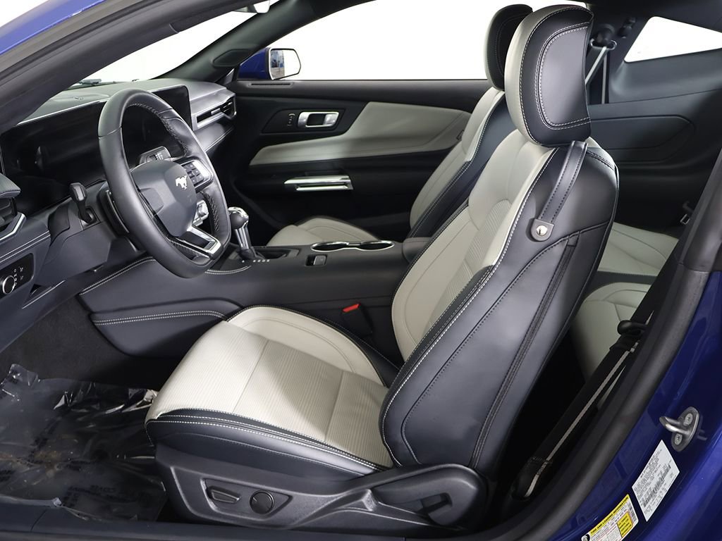Used 2024 Ford Mustang GT Premium image 30