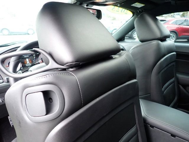 Used 2023 Dodge Challenger R/T w/ Plus Package image 16