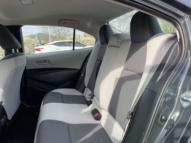 Used 2025 Toyota Corolla LE image 16
