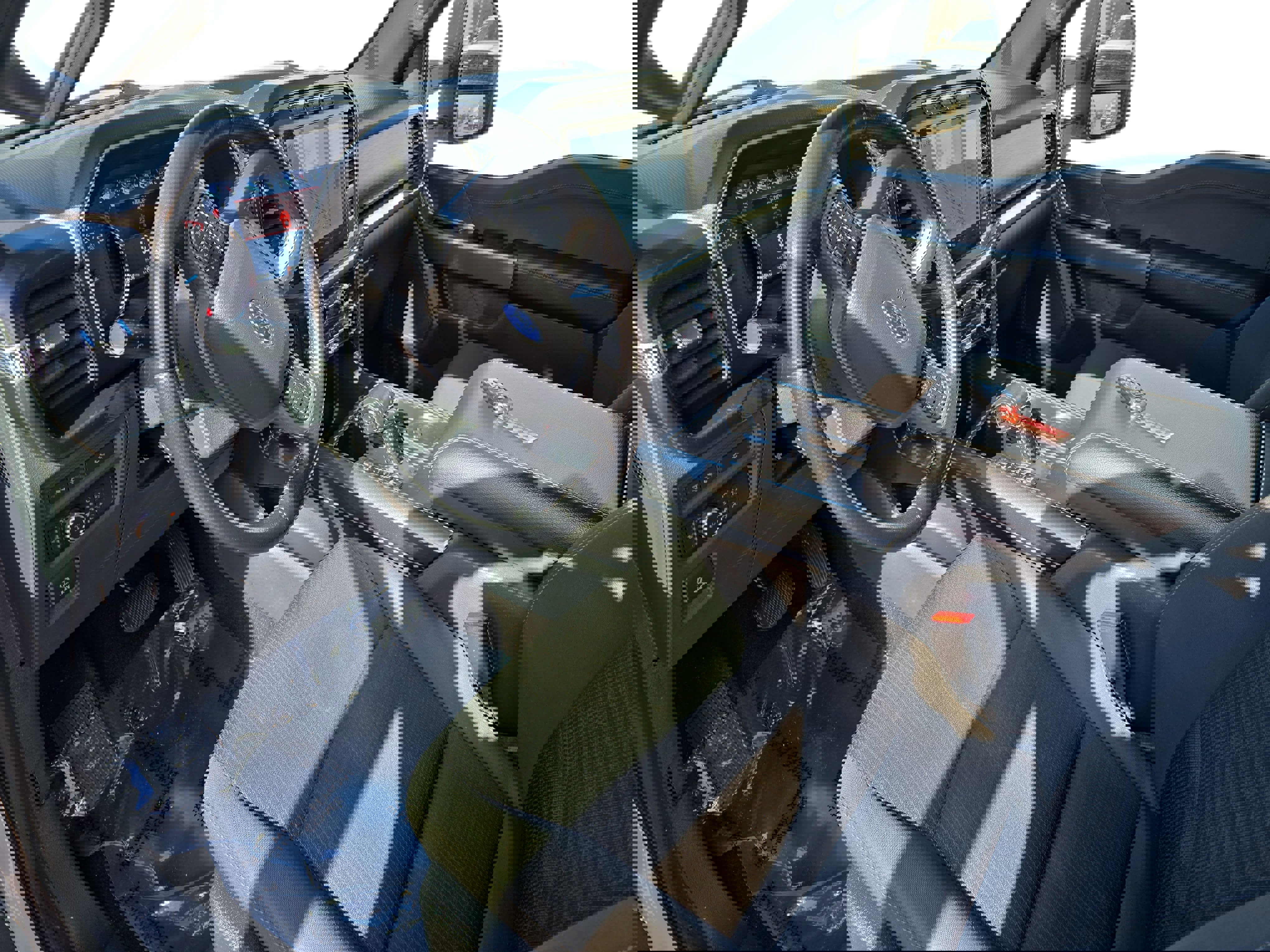 Used 2022 Ford F150 XLT w/ Equipment Group 302A High image 9