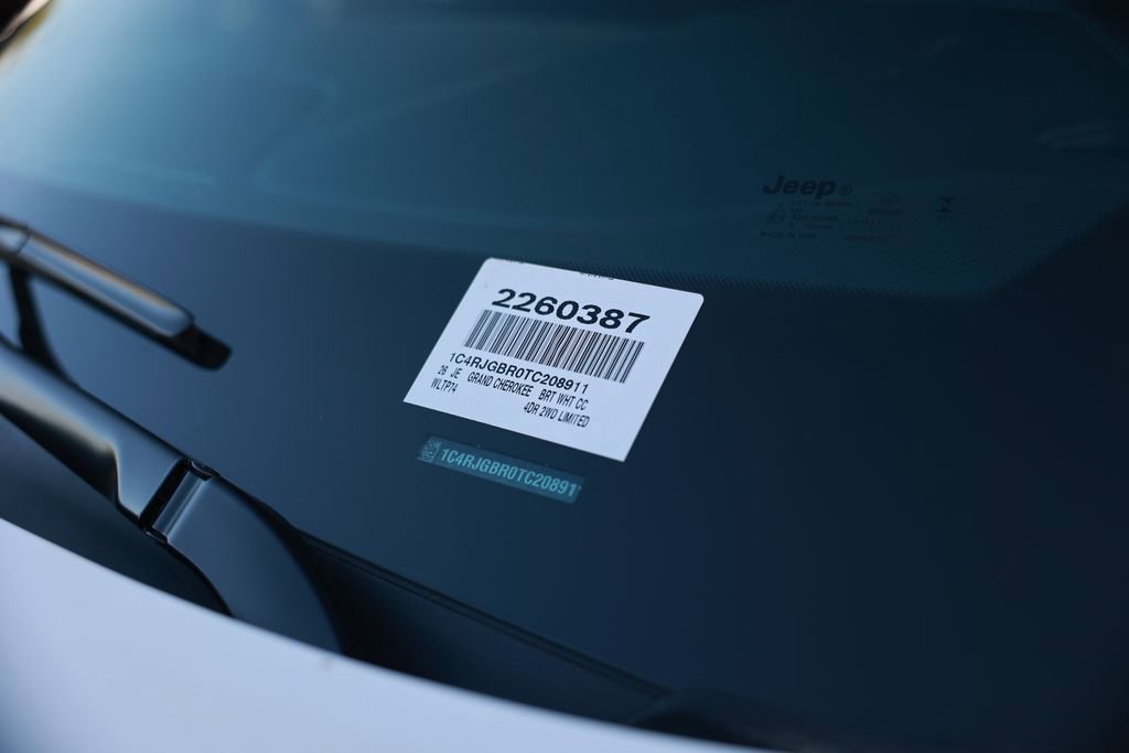 New 2026 Jeep Grand Cherokee Limited w/ MOPAR Finishing Package image 37