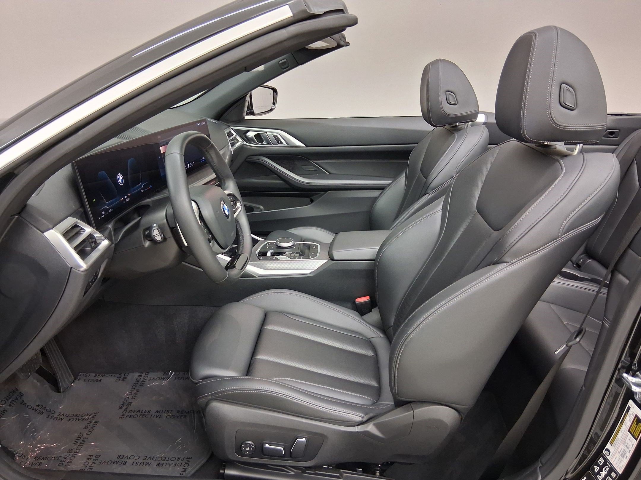 Used 2025 BMW 430i xDrive Convertible AWD/4WD image 3