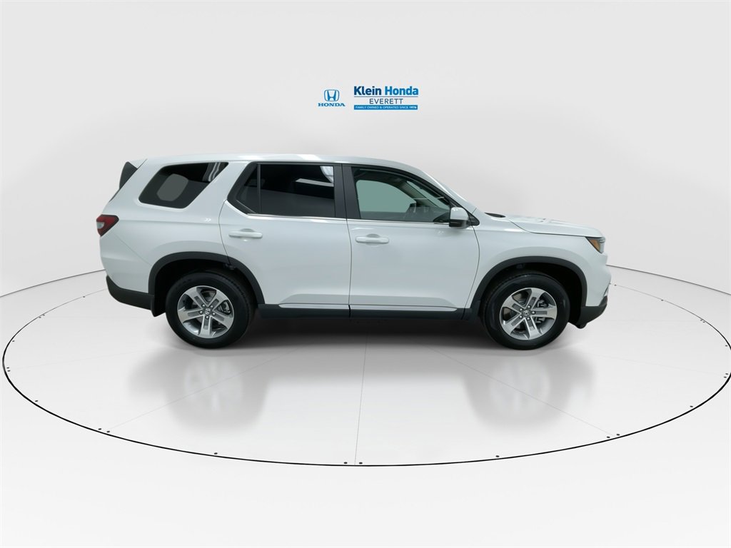 New 2025 Honda Pilot EX-L image 3