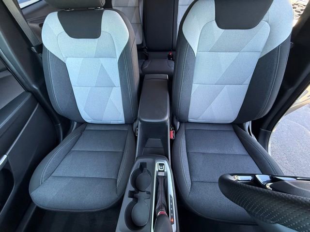 Used 2024 Chevrolet Trax RS w/ Driver Confidence Package image 17