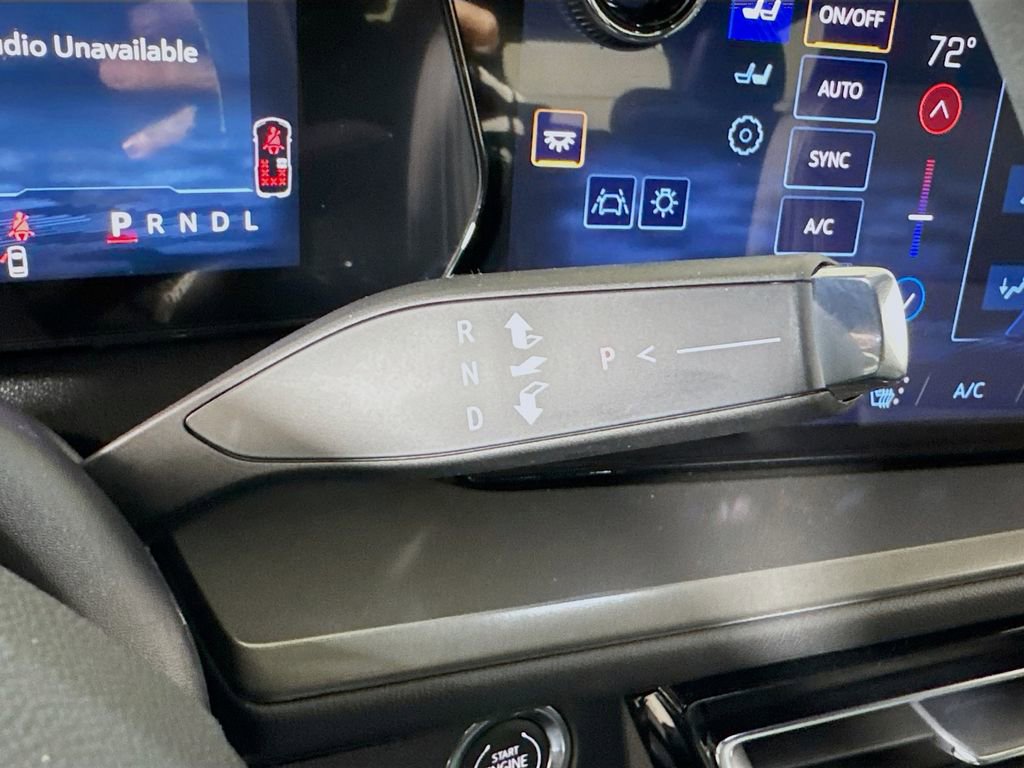 New 2026 Chevrolet Traverse LT w/ Enhanced Driving Package image 11