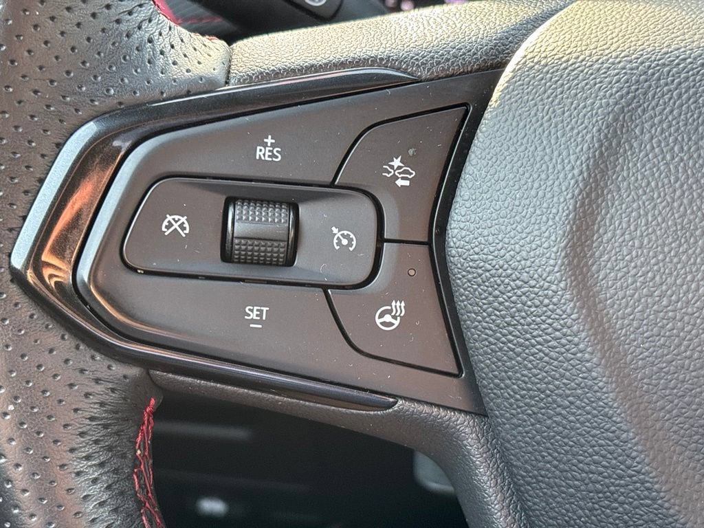 Used 2023 Chevrolet TrailBlazer RS w/ Convenience Package FWD image 19