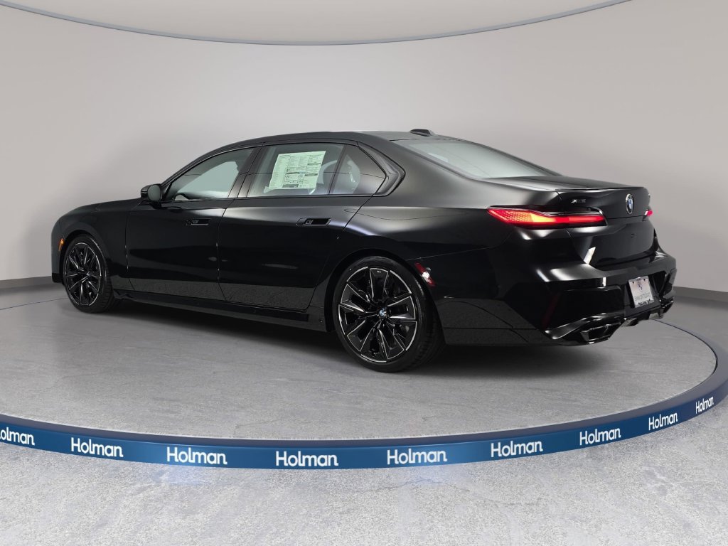 New 2026 BMW 760i xDrive w/ Executive Package AWD/4WD image 7