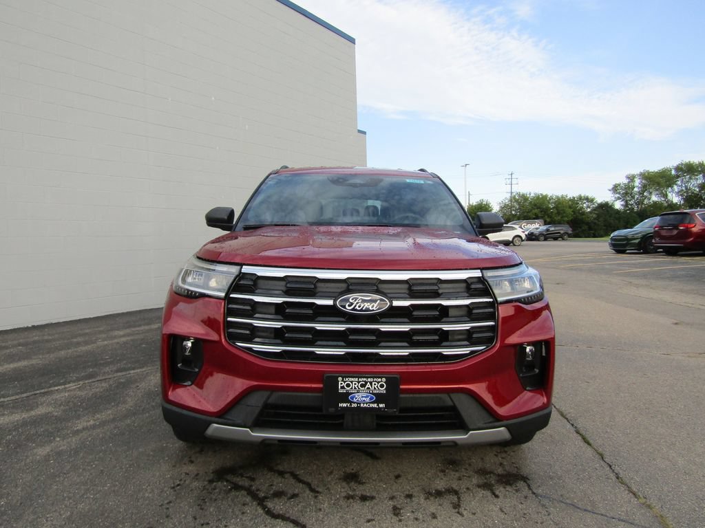 New 2027 Ford Explorer Active w/ Active Comfort Package AWD/4WD image 3