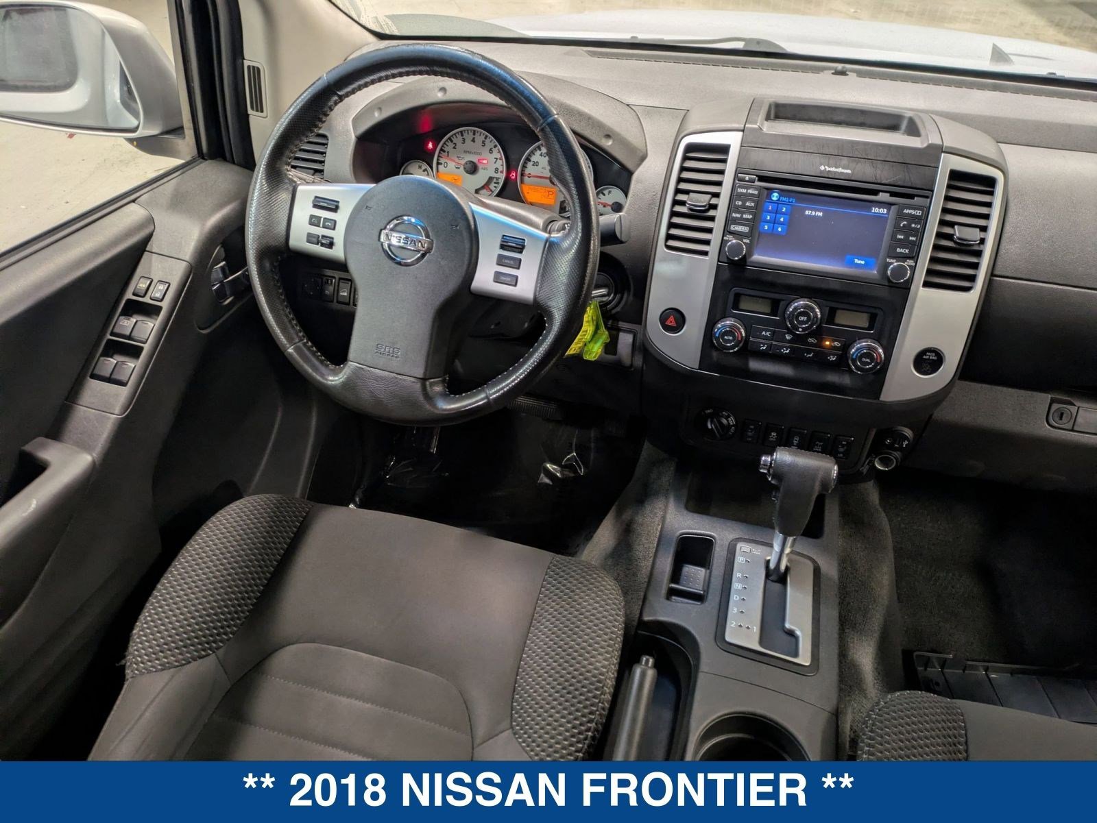 Used 2018 Nissan Frontier PRO-4X image 19