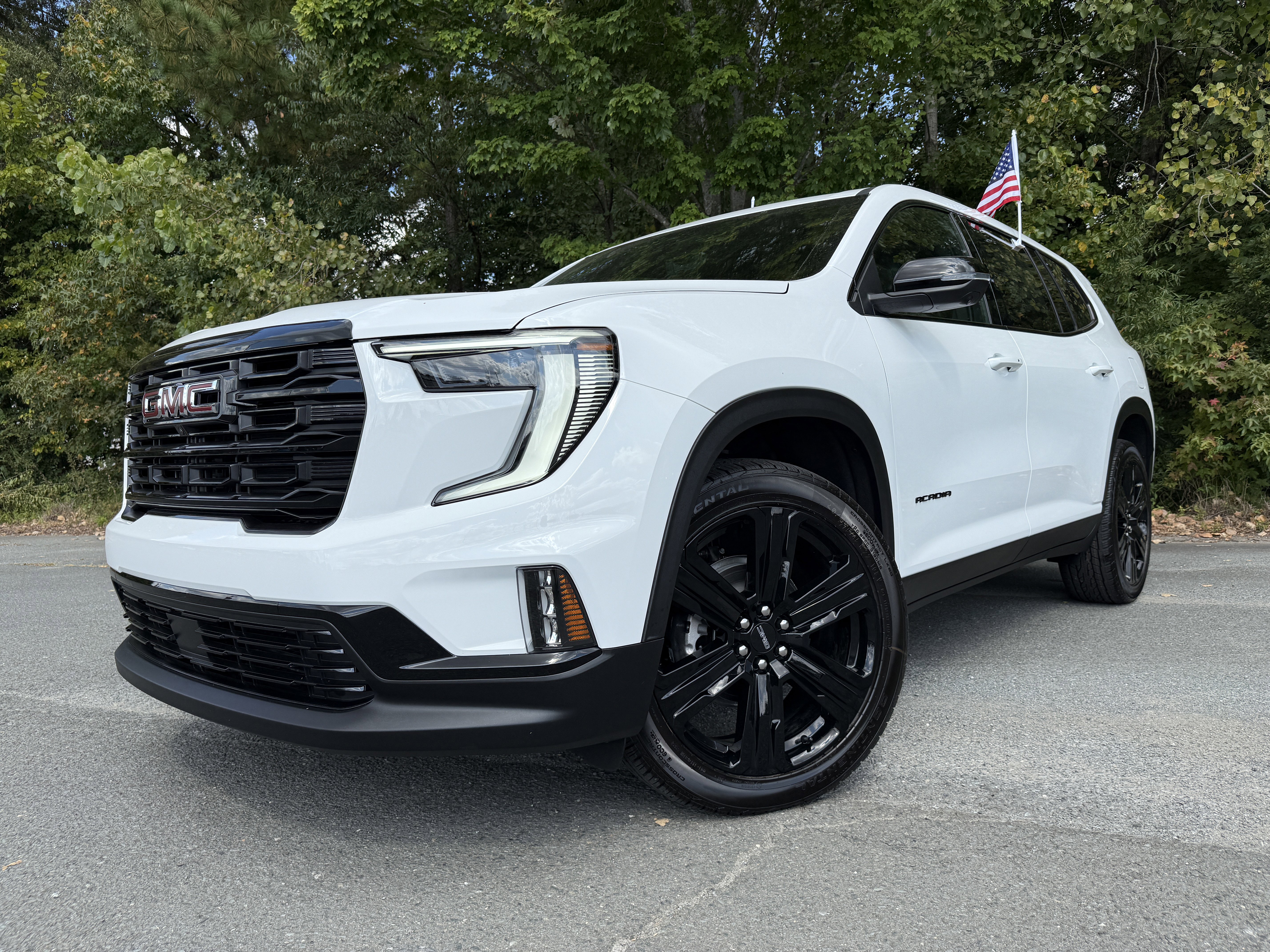 New 2026 GMC Acadia Elevation w/ Black Edition image 10