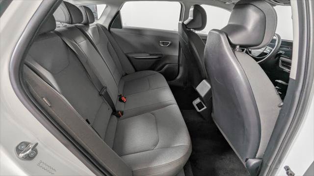 Used 2025 Kia K4 FWD image 22
