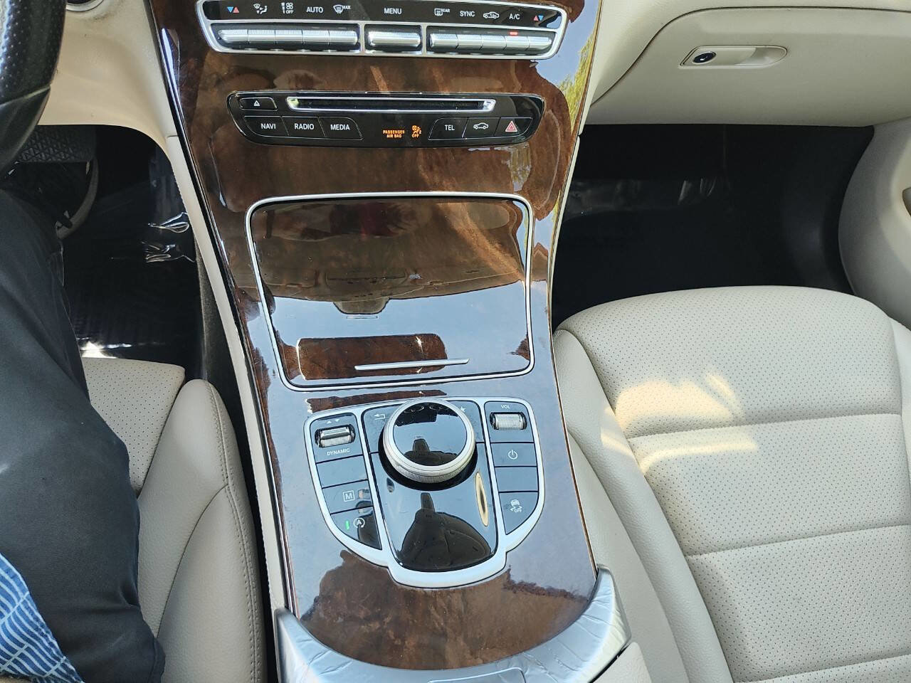 Used 2017 Mercedes-Benz GLC 300 image 31
