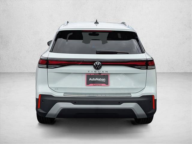 New 2026 Volkswagen Tiguan SE image 6