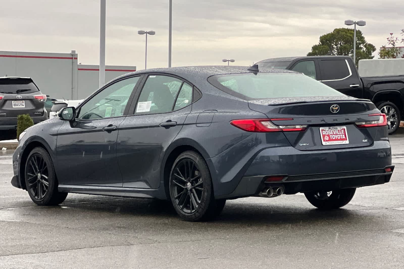 New 2026 Toyota Camry SE FWD image 6