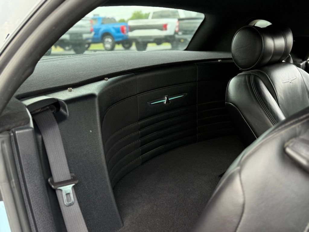 Used 2003 Ford Thunderbird RWD image 10