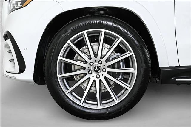 New 2026 Mercedes-Benz GLS 580 4MATIC image 27