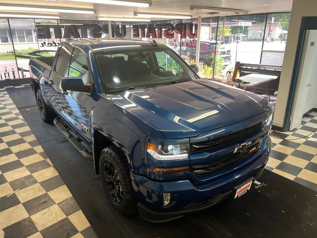 Used 2019 Chevrolet Silverado 1500 LT w/ All Star Edition AWD/4WD image 16
