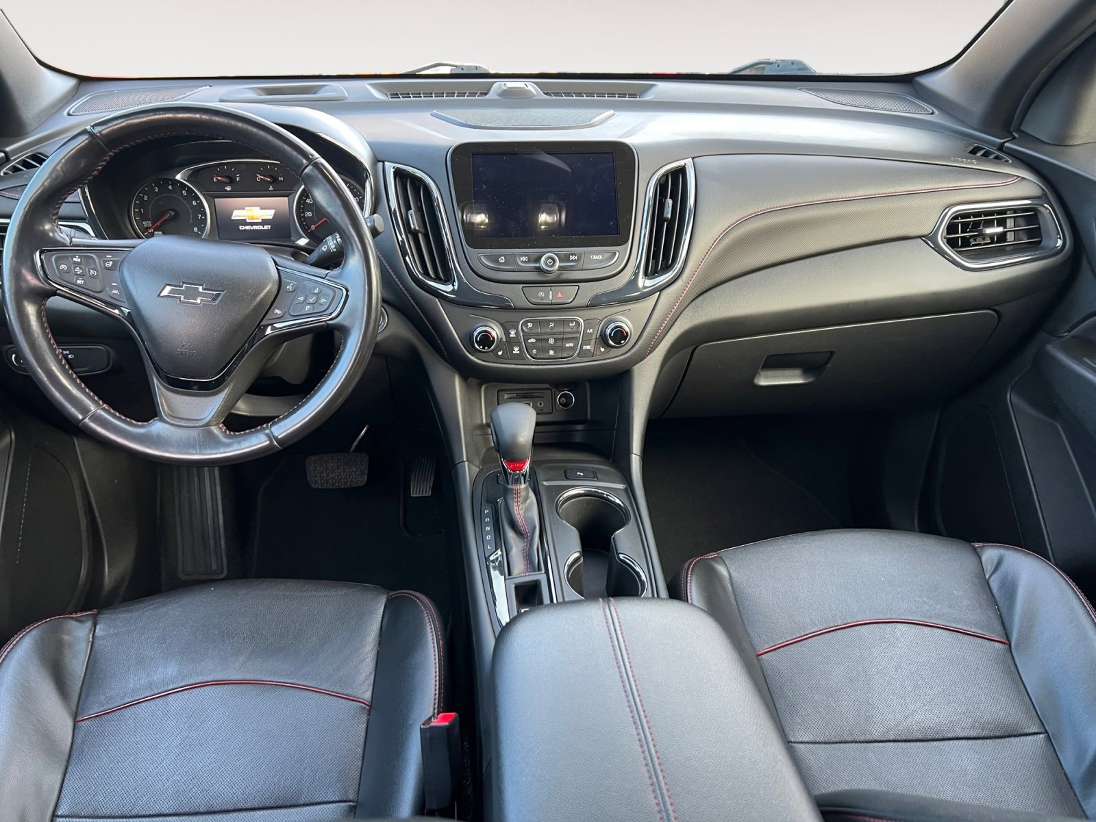 Used 2022 Chevrolet Equinox RS w/ RS Leather Package image 10