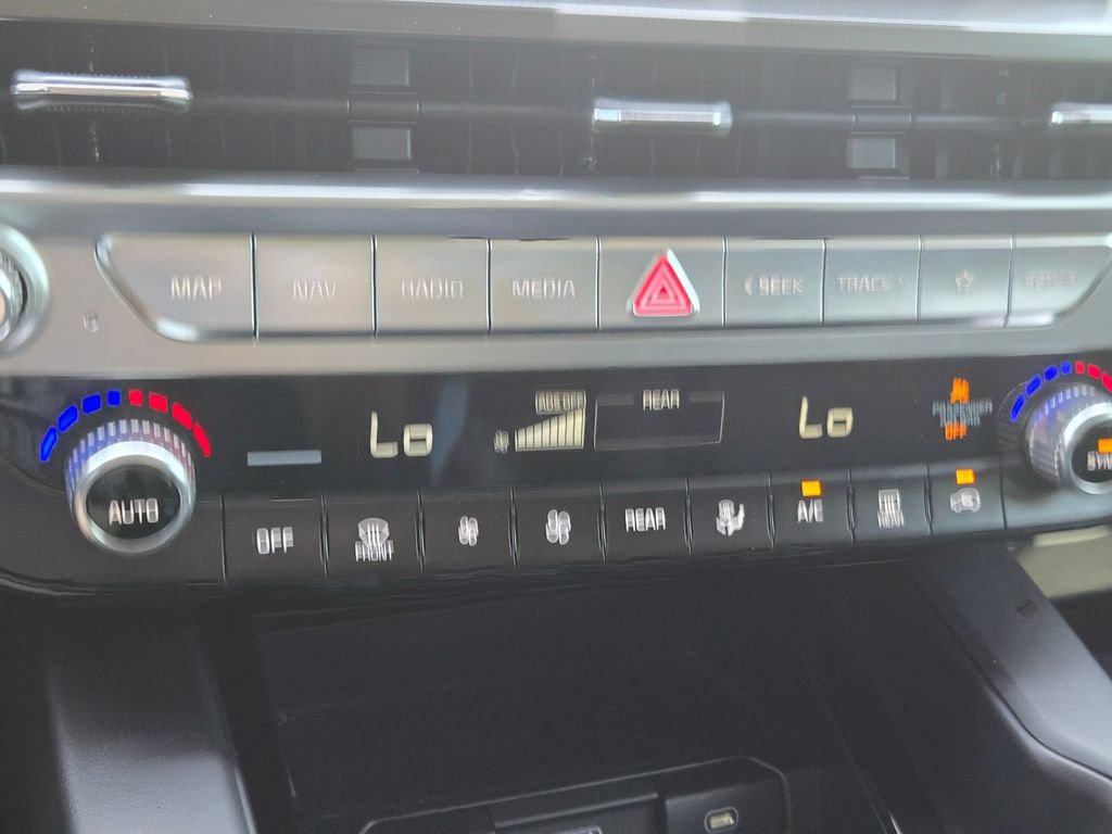 Certified 2024 Kia Telluride LX AWD/4WD image 29