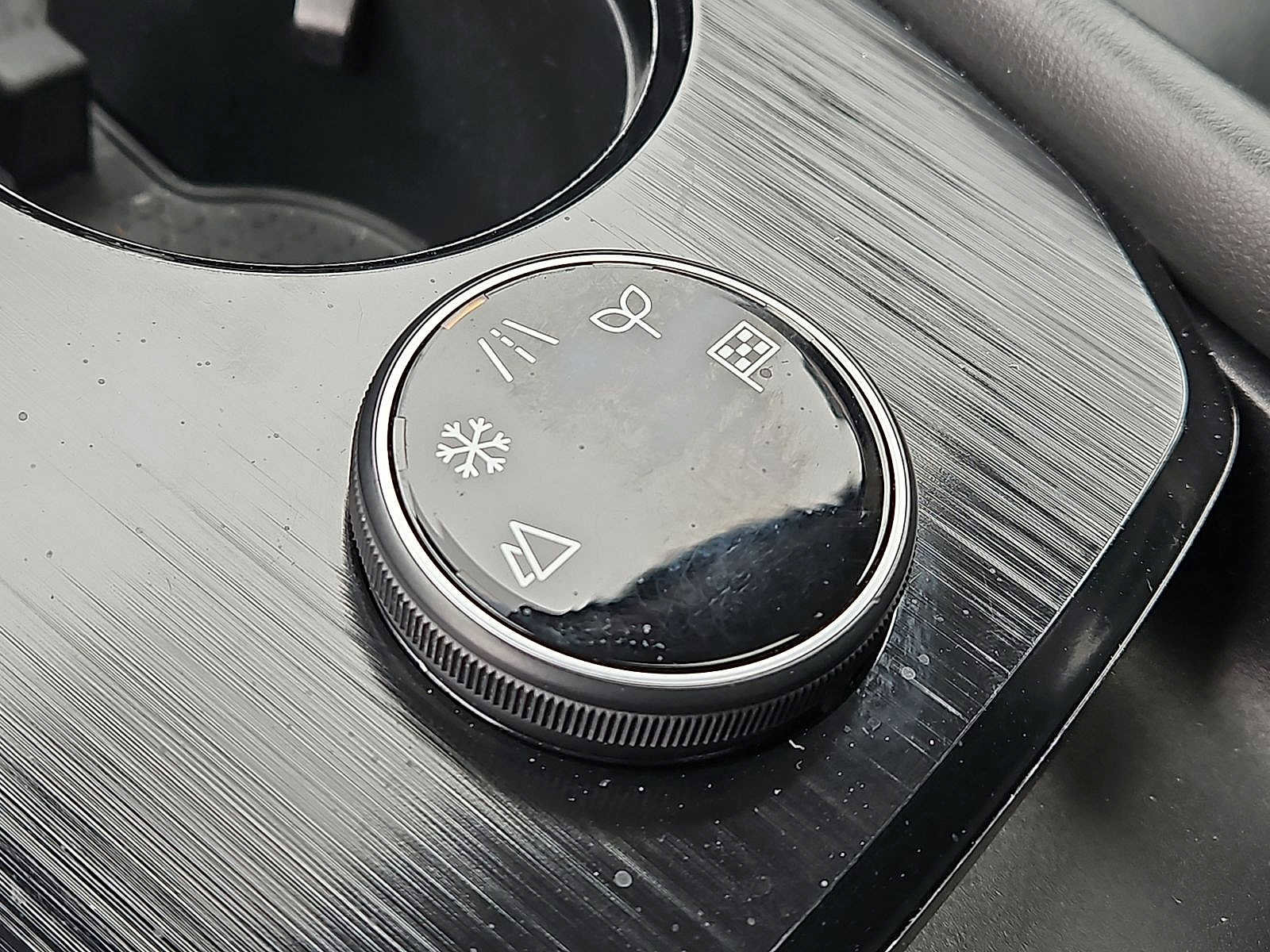 Used 2022 Nissan Rogue Platinum w/ Head-Up Display Package image 19