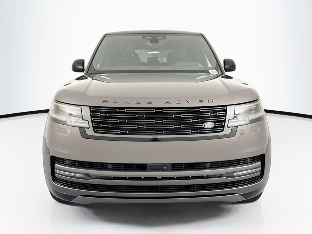 New 2026 Land Rover Range Rover Long Wheelbase SE AWD/4WD image 2