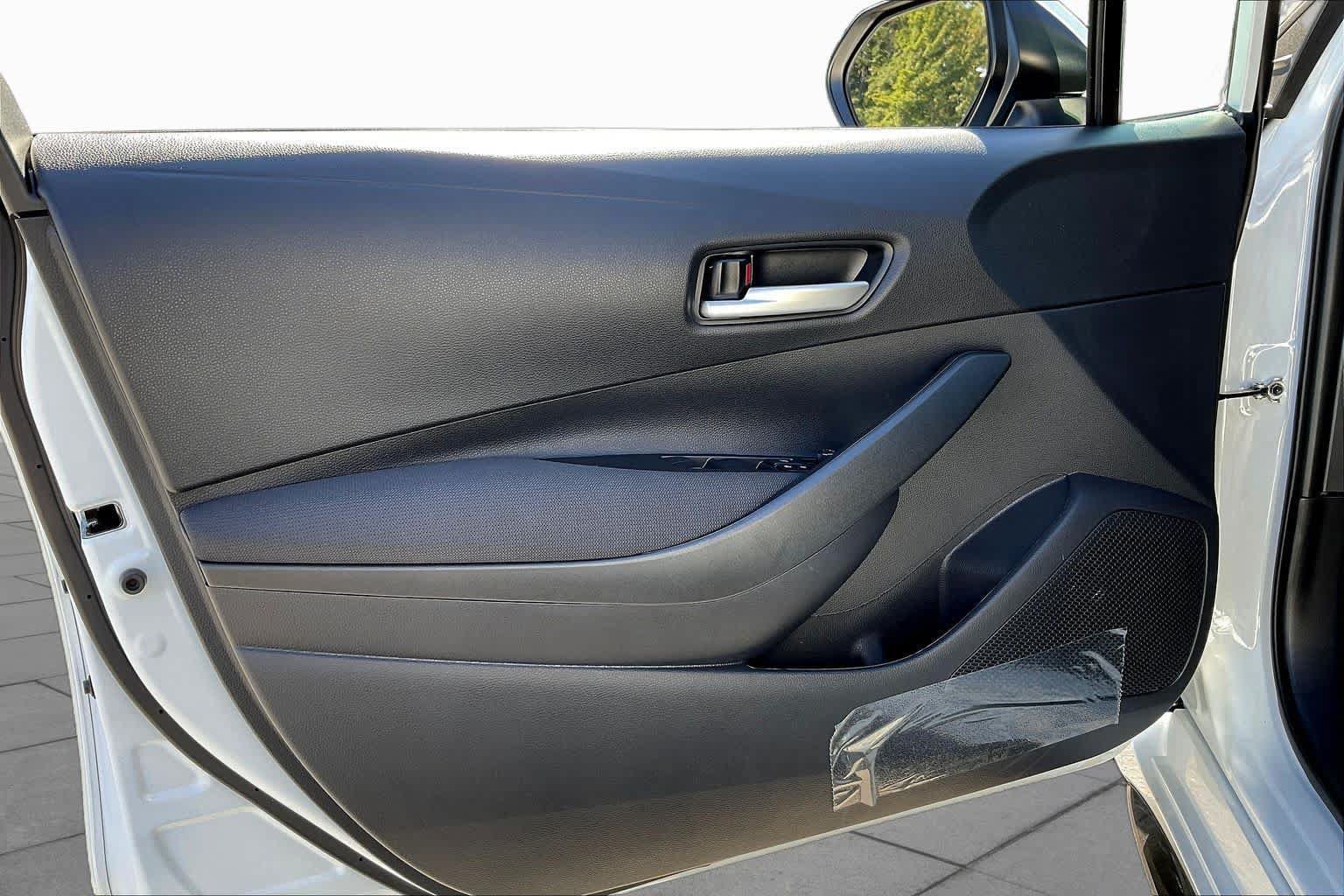 New 2027 Toyota Corolla SE FWD image 10