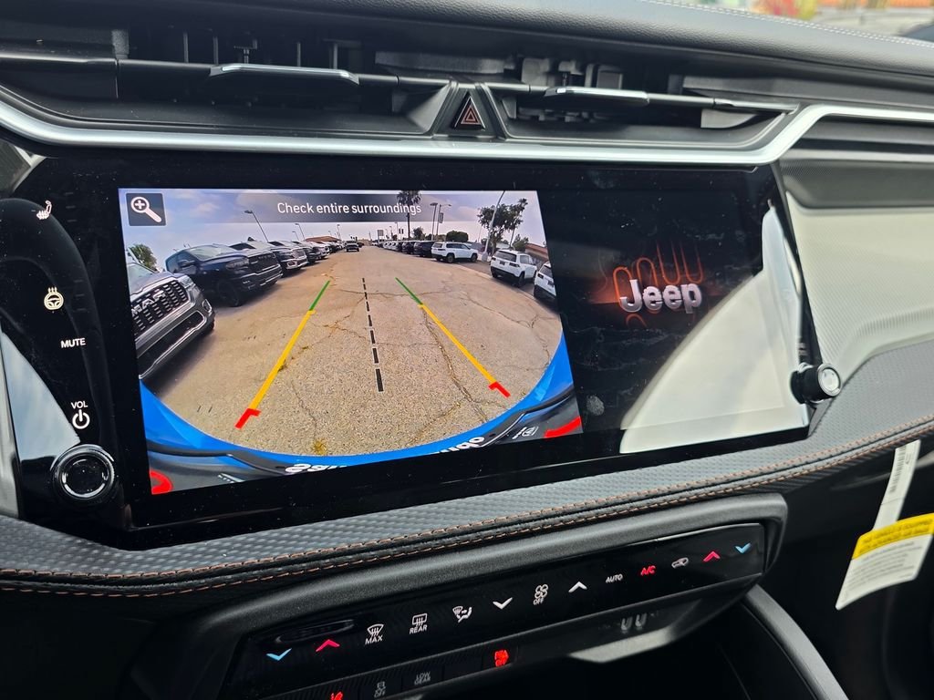New 2026 Jeep Cherokee Limited AWD/4WD image 16