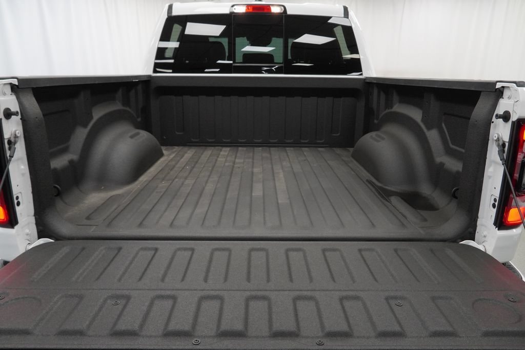 Certified 2023 RAM 1500 Limited w/ Night Edition AWD/4WD image 39
